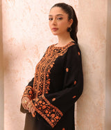 Elegant 2-Piece Embroidered Farshi Shalwar Set