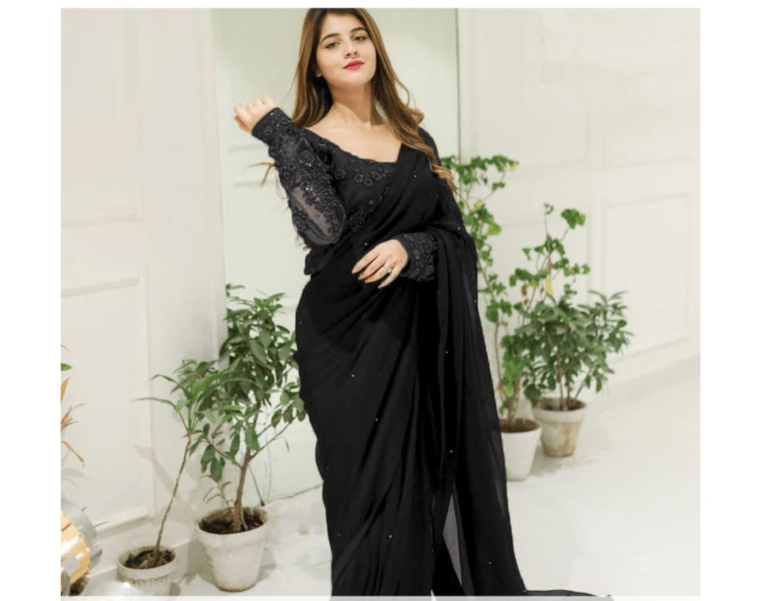 🌸 "Graceful Charm: Chiffon Saree with Sequin & Pearl Embellished Blouse" 🌸