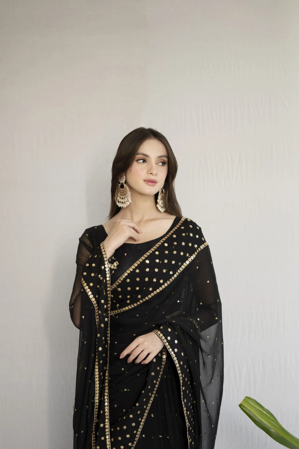 Noor-e-Siyaah – Black 9mm Embroidered Saree | Elegant Formal Wear