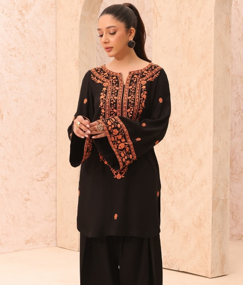 Elegant 2-Piece Embroidered Farshi Shalwar Set