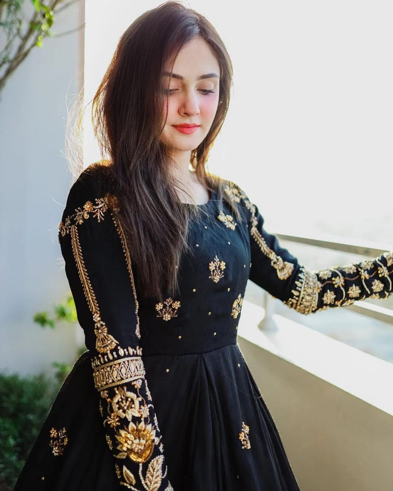 Sitara – 2-Piece  Embroidered Maxi | Luxury Formal Wear